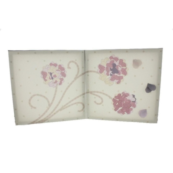 KIDS LINE CANVAS WALL DECOR FOR GIRLS' NURSERY - Picture 1 of 7